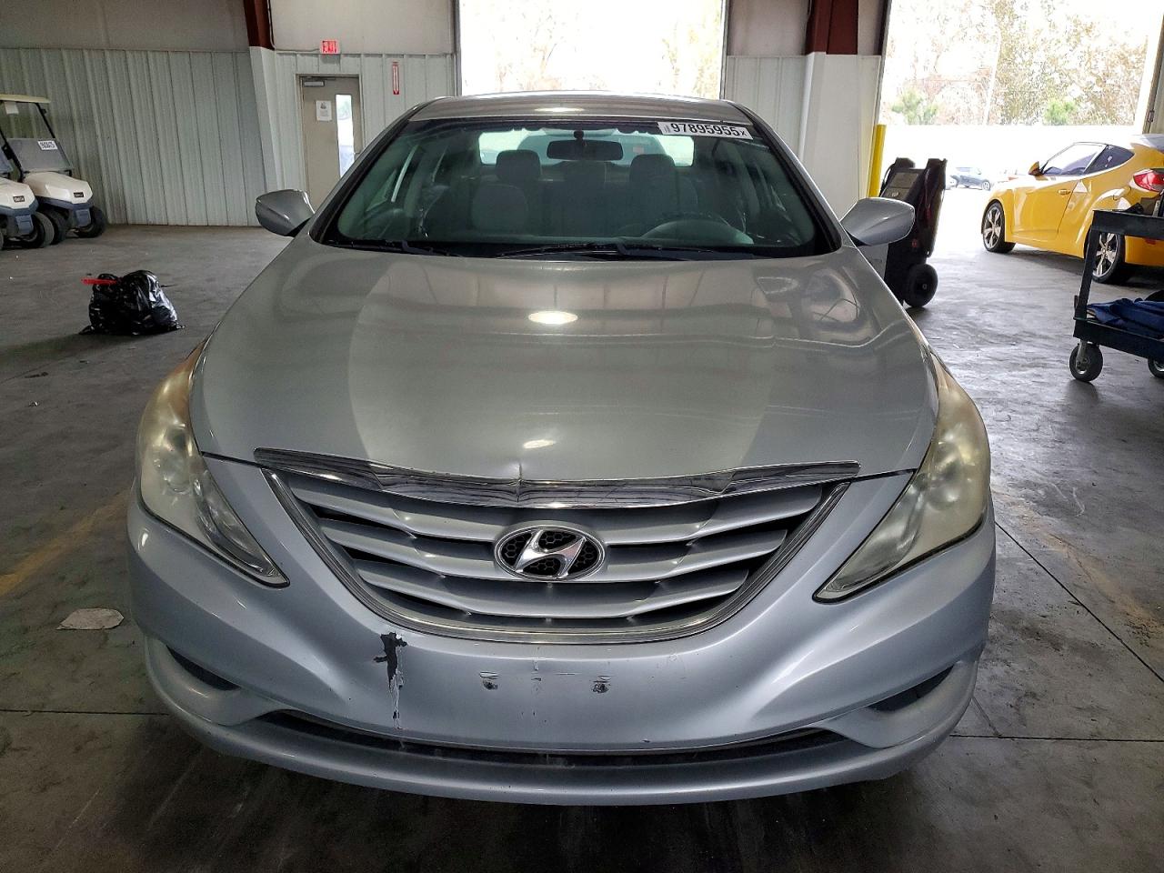 2011 HYUNDAI SONATA GLS photo 5