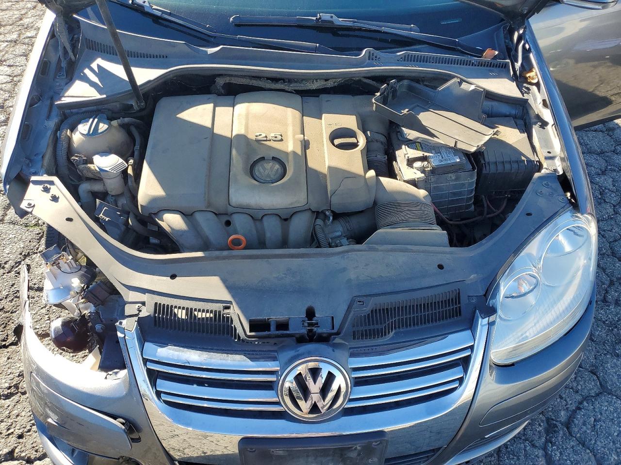 2009 VOLKSWAGEN JETTA S photo 21