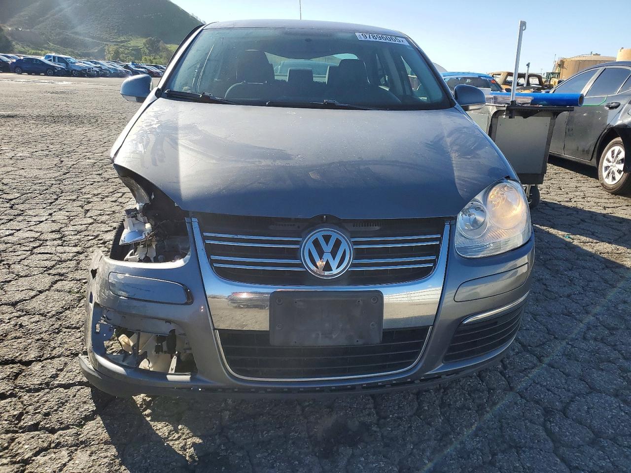 2009 VOLKSWAGEN JETTA S photo 9