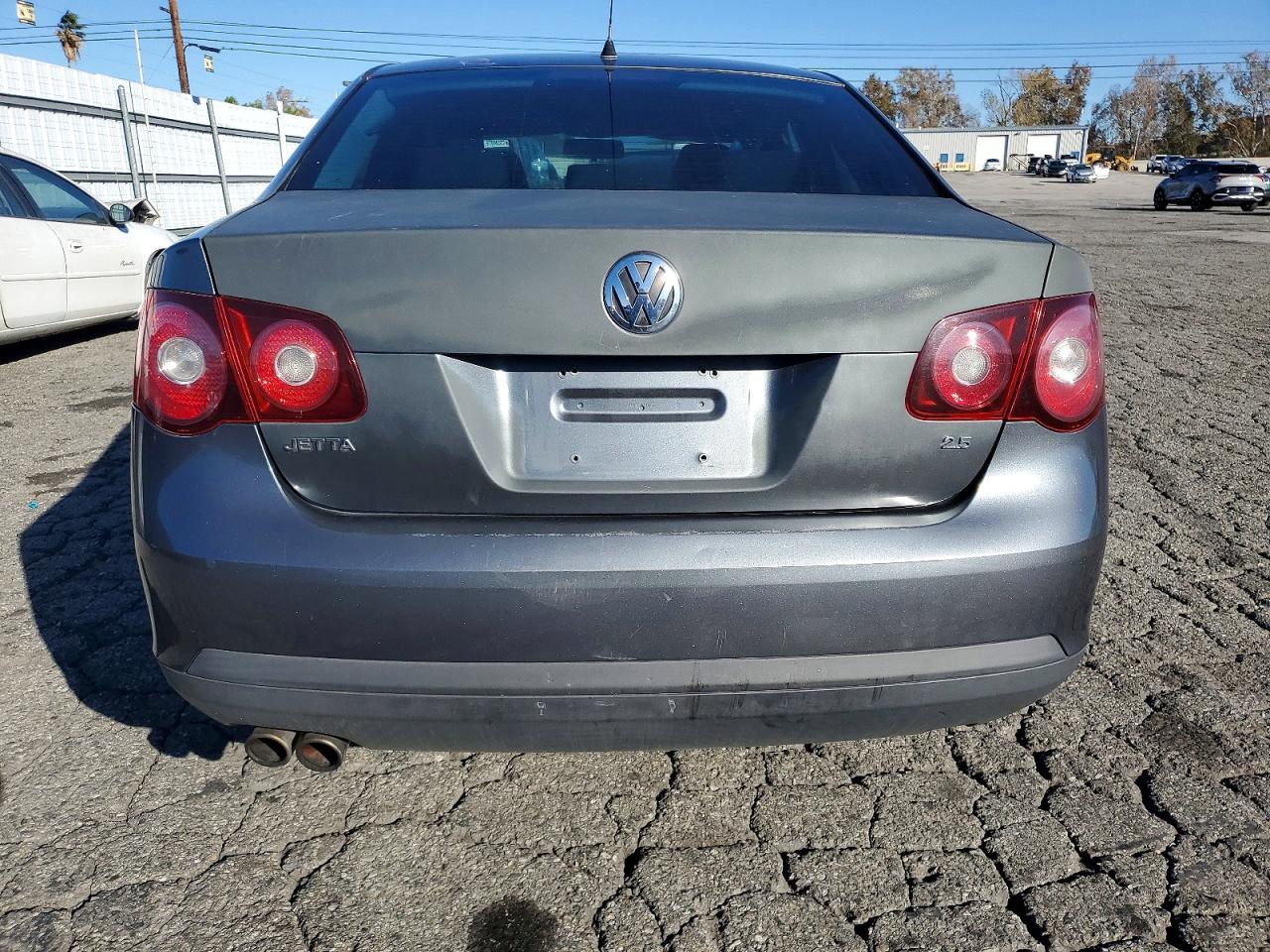 2009 VOLKSWAGEN JETTA S photo 11