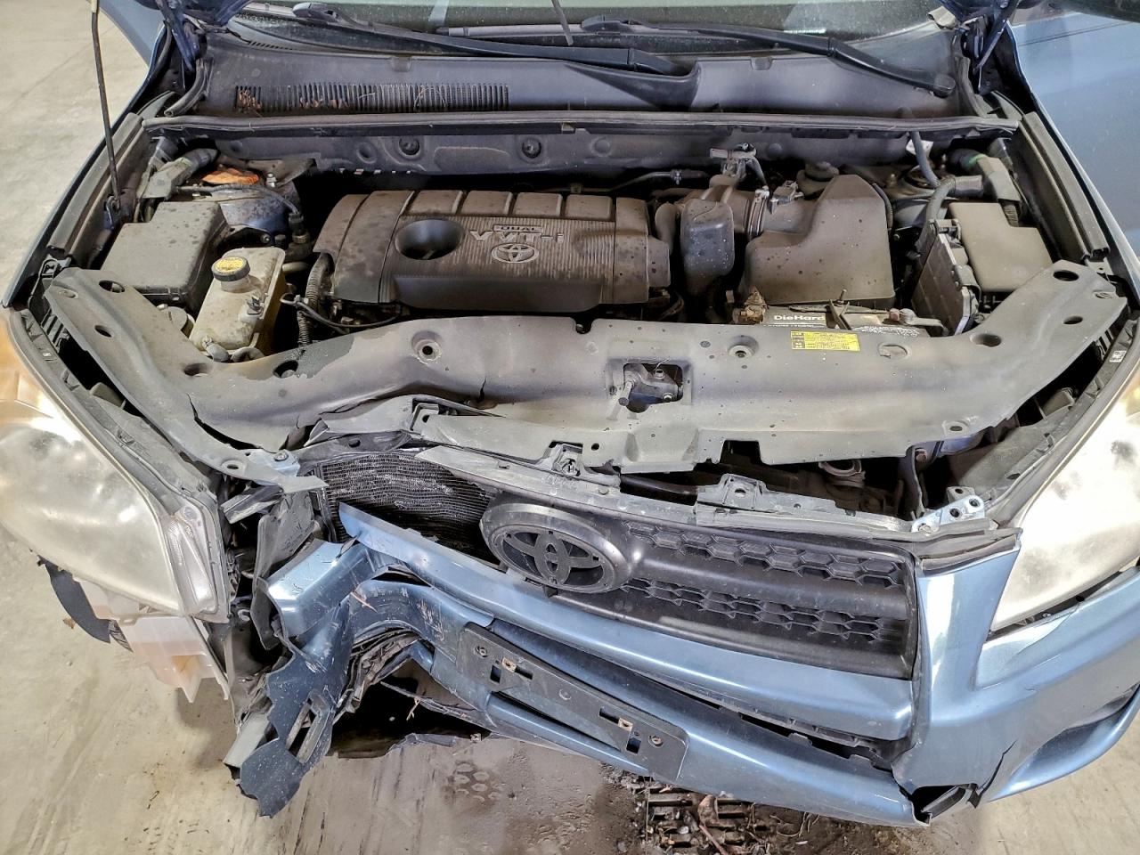 2011 TOYOTA RAV4 photo 23