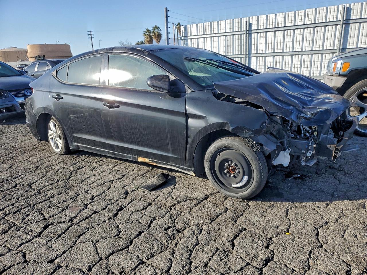 2019 HYUNDAI ELANTRA SEL photo 4