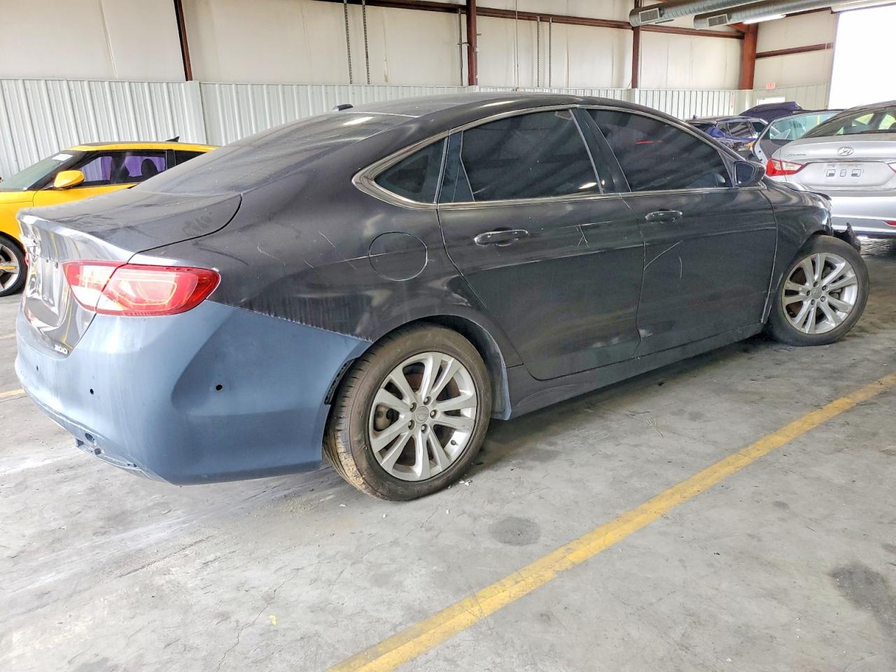 2015 CHRYSLER 200 LIMITED photo 3
