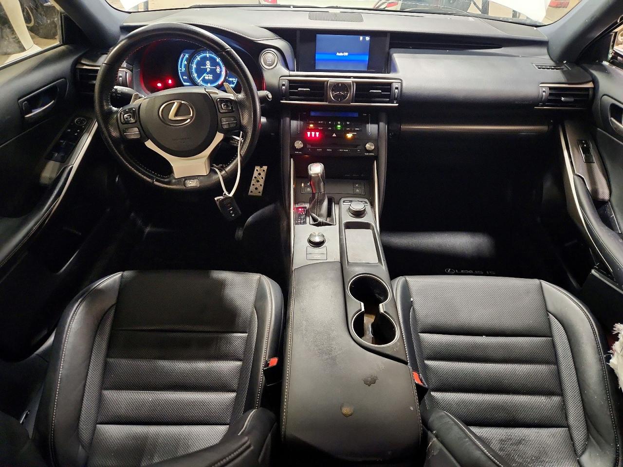 2017 LEXUS IS 300 photo 8