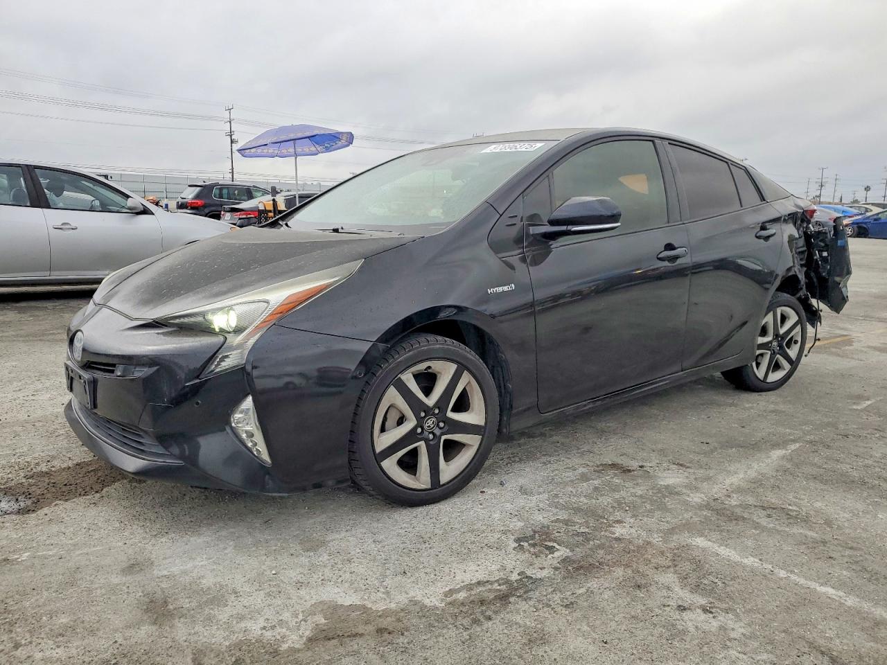 2017 TOYOTA PRIUS