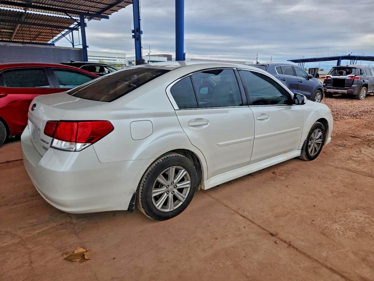 2011 SUBARU LEGACY 2.5I PREMIUM photo 7