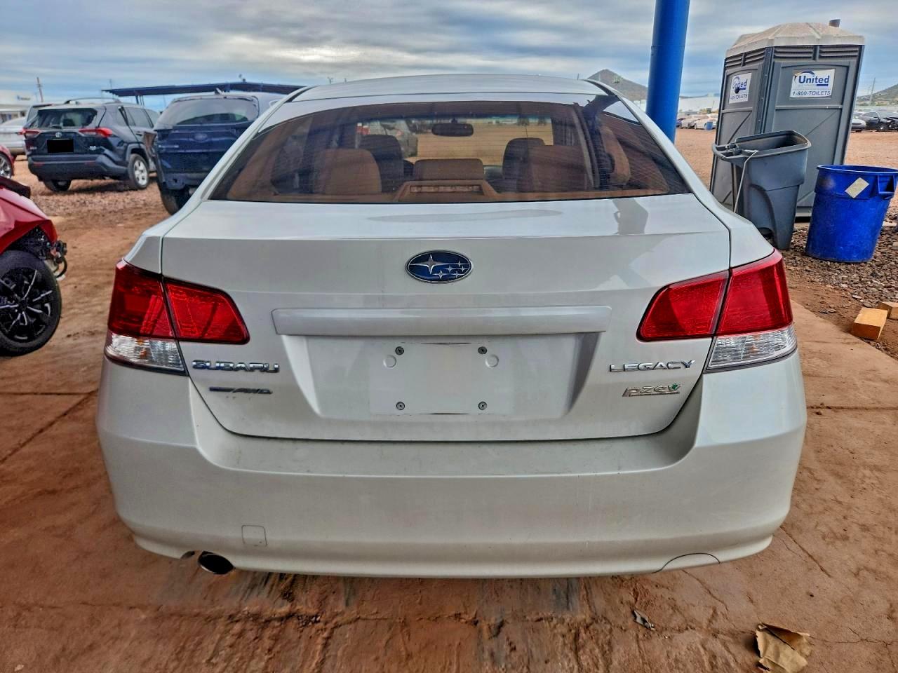 2011 SUBARU LEGACY 2.5I PREMIUM photo 16