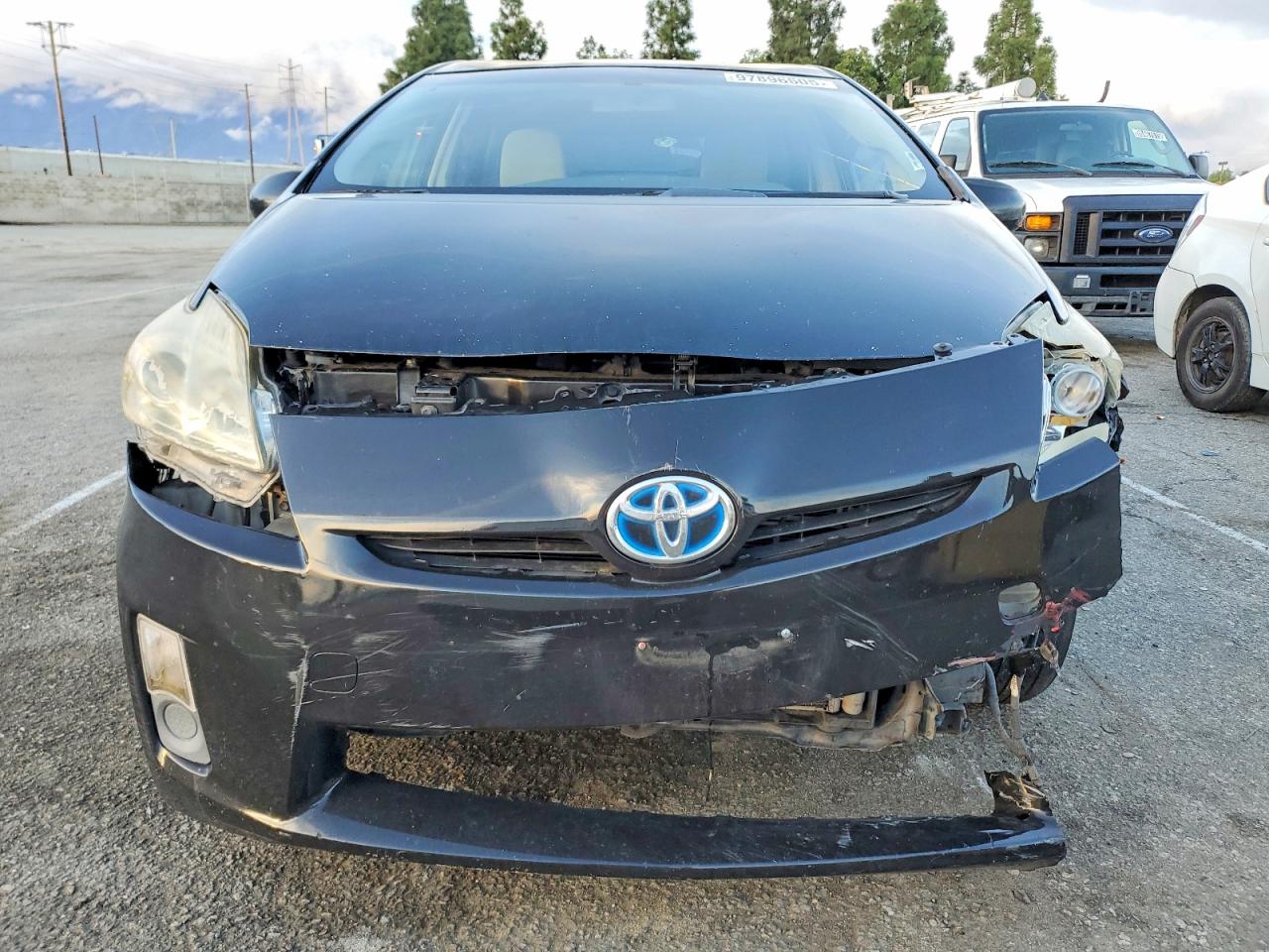 2011 TOYOTA PRIUS photo 9