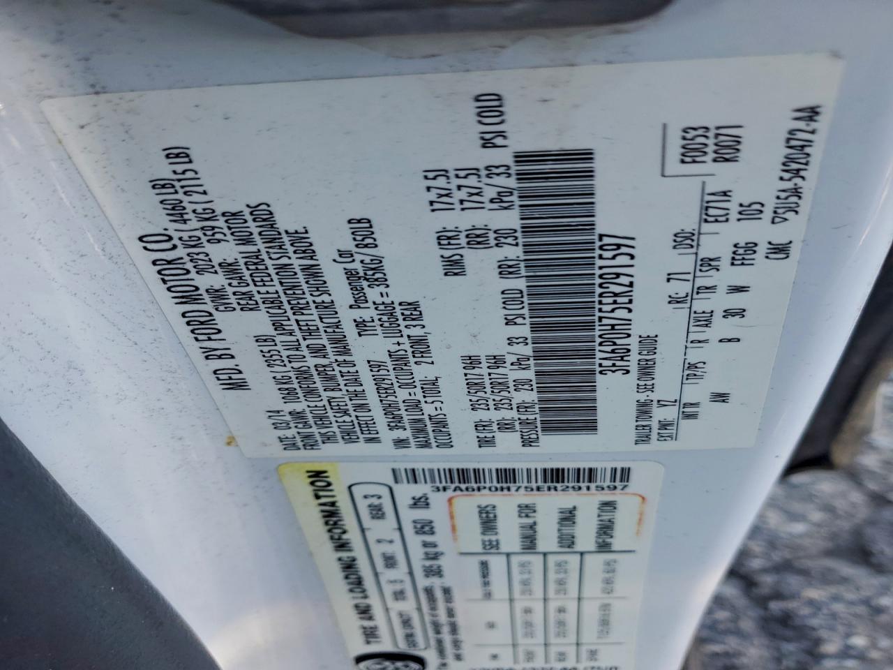 2014 FORD FUSION SE photo 23
