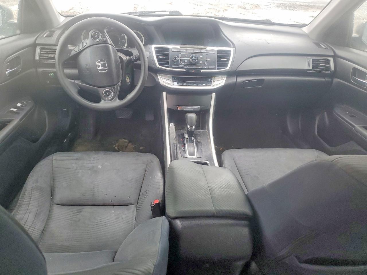 2015 HONDA ACCORD LX photo 8
