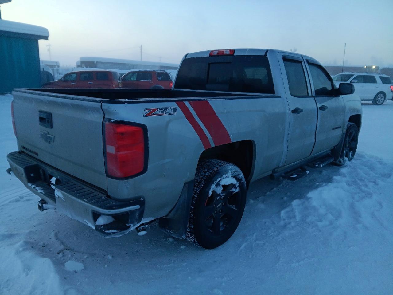 2017 CHEVROLET SILVERADO K1500 LT photo 5