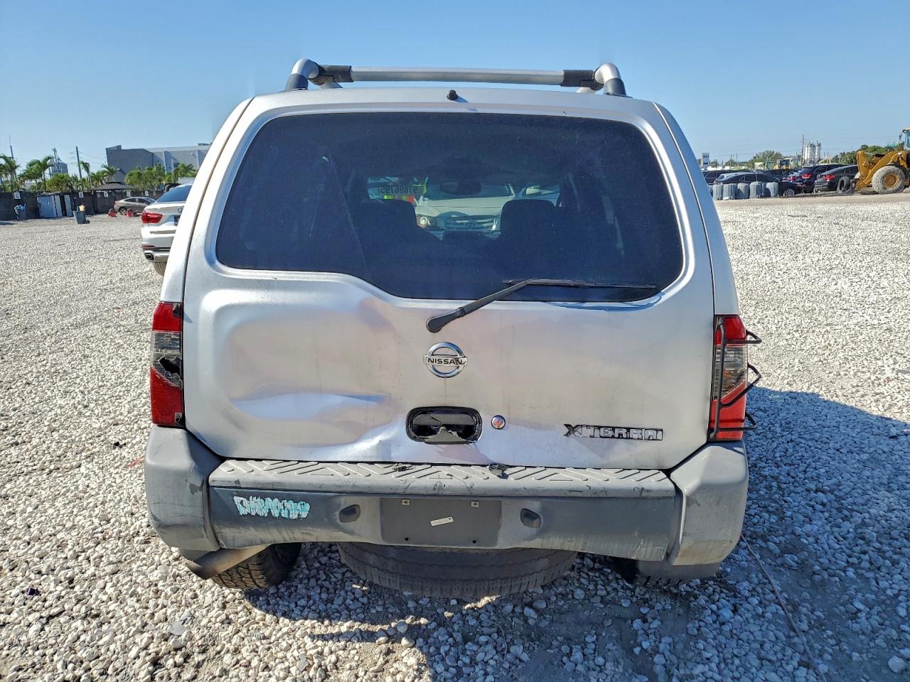 2004 NISSAN XTERRA XE photo 11