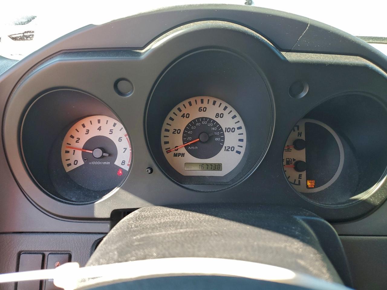 2004 NISSAN XTERRA XE photo 17
