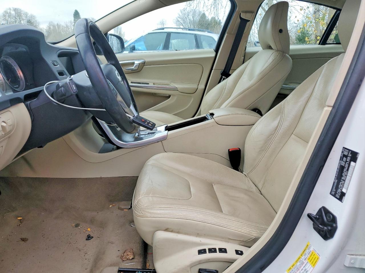2012 VOLVO S60 T5 photo 13