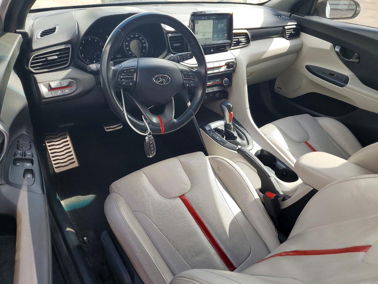 2019 HYUNDAI VELOSTER TURBO photo 8