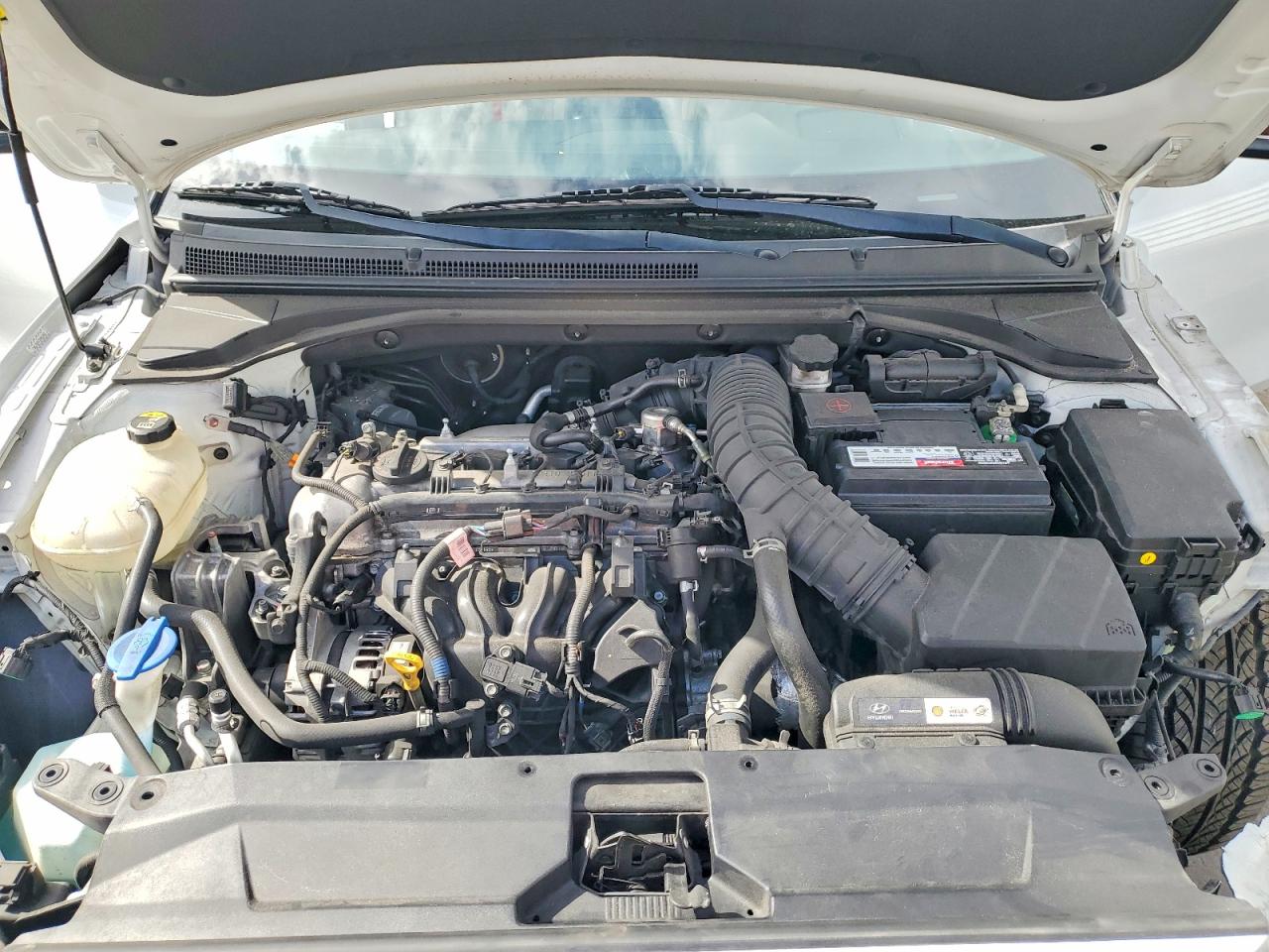 2019 HYUNDAI VELOSTER TURBO photo 11