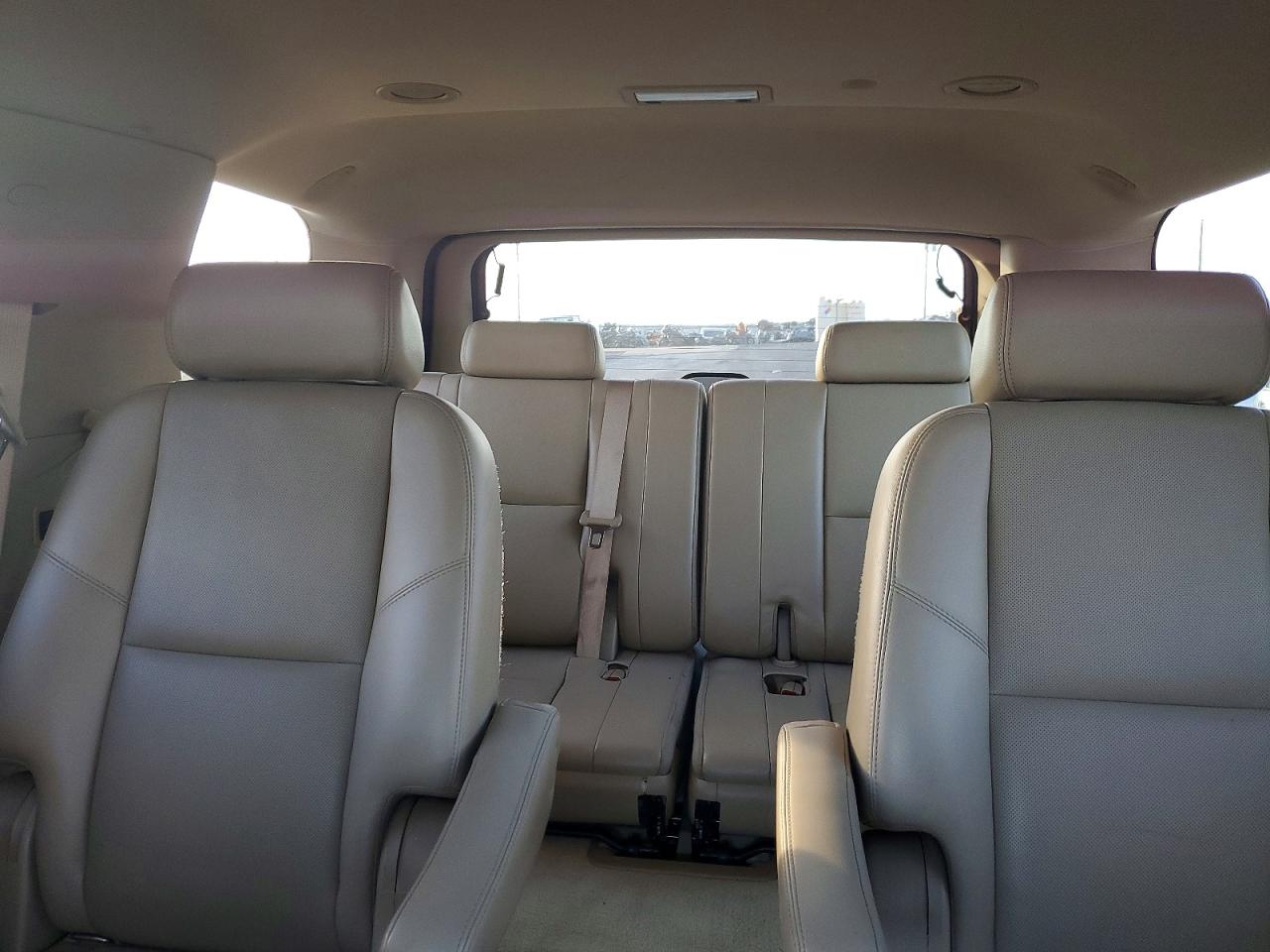 2009 CHEVROLET TAHOE C1500 LTZ photo 19