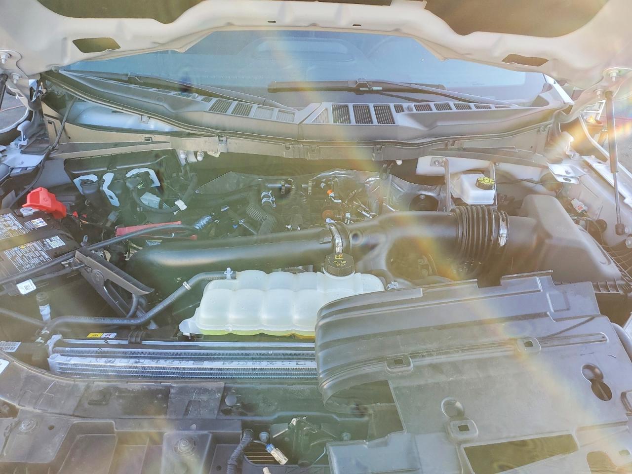 2025 FORD F150 XLT photo 21