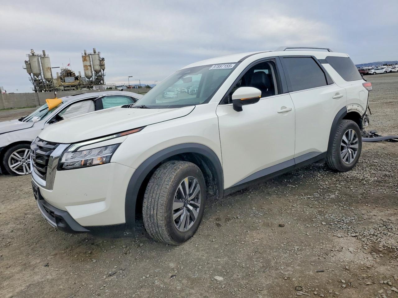 2023 NISSAN PATHFINDER