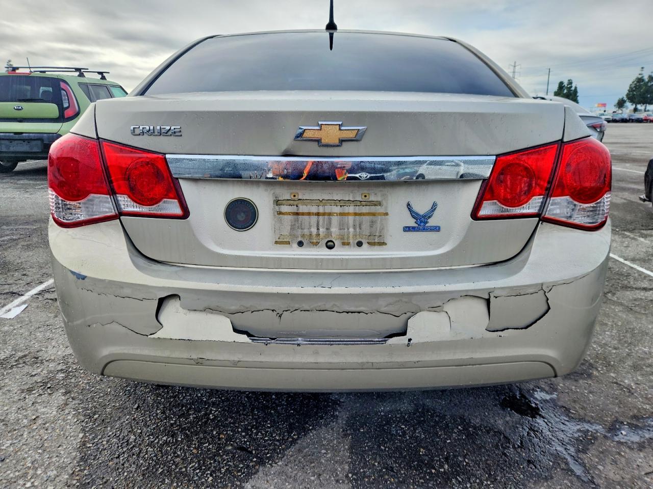 2014 CHEVROLET CRUZE LS photo 6