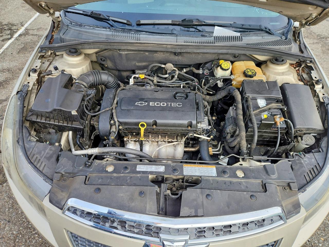 2014 CHEVROLET CRUZE LS photo 11