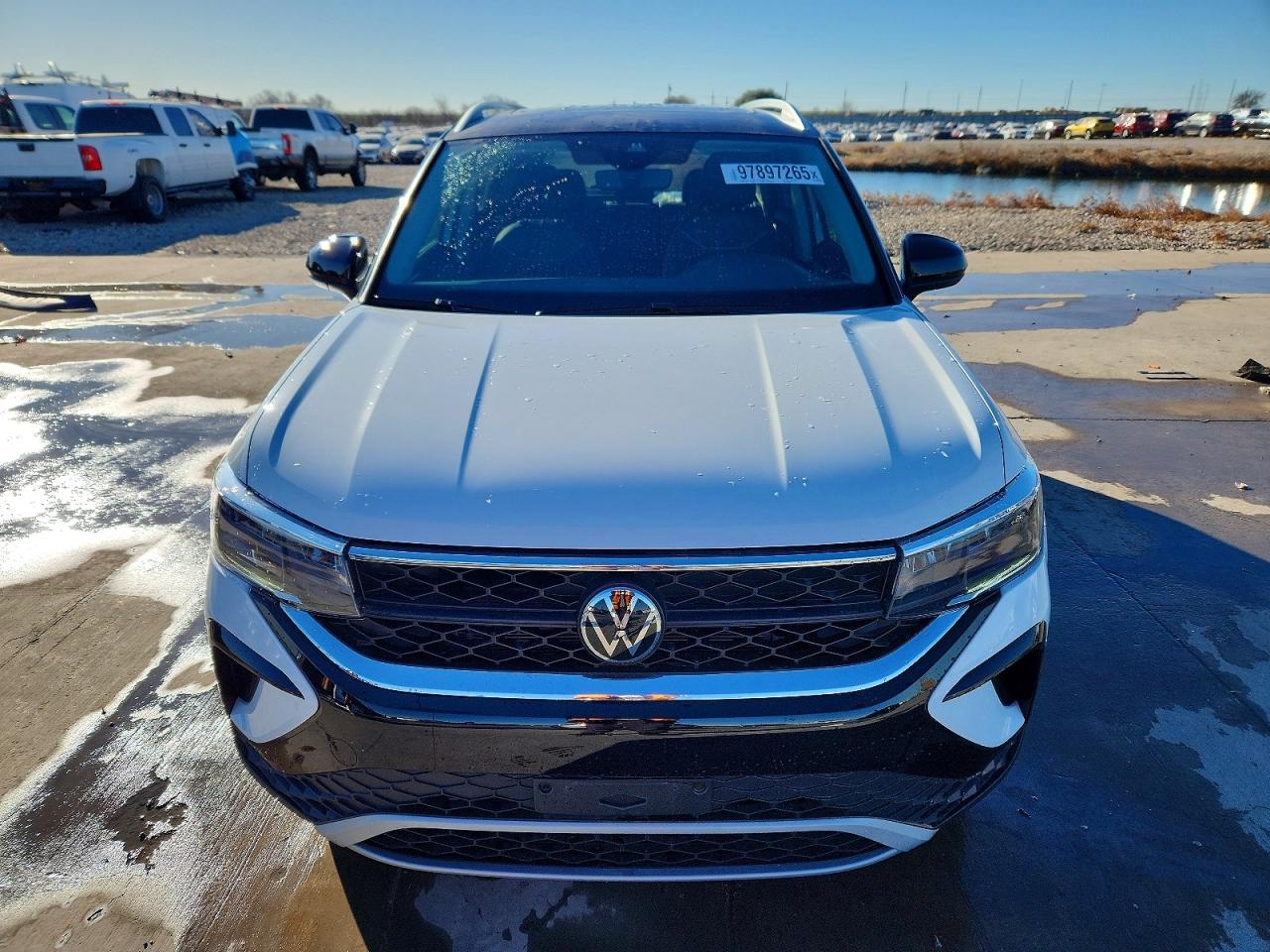 2024 VOLKSWAGEN TAOS SE photo 5