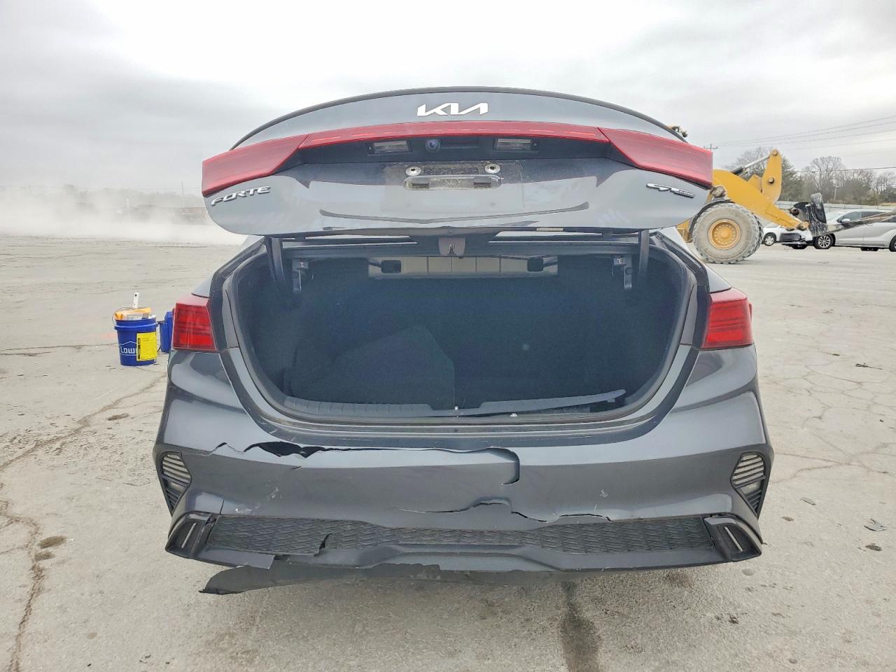 2023 KIA FORTE GT LINE photo 11