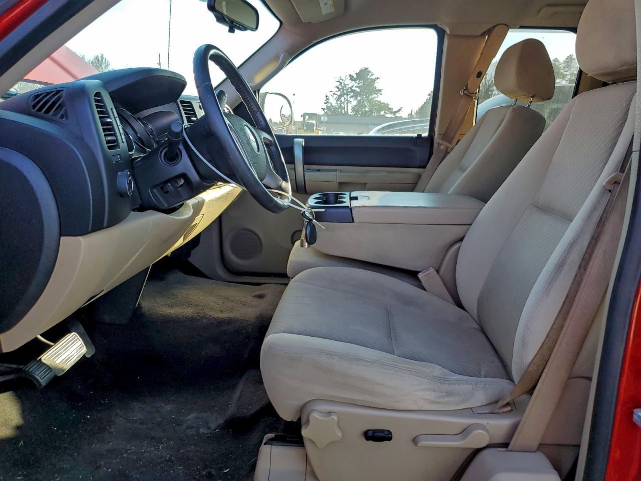 2009 CHEVROLET SILVERADO C1500 LT photo 13