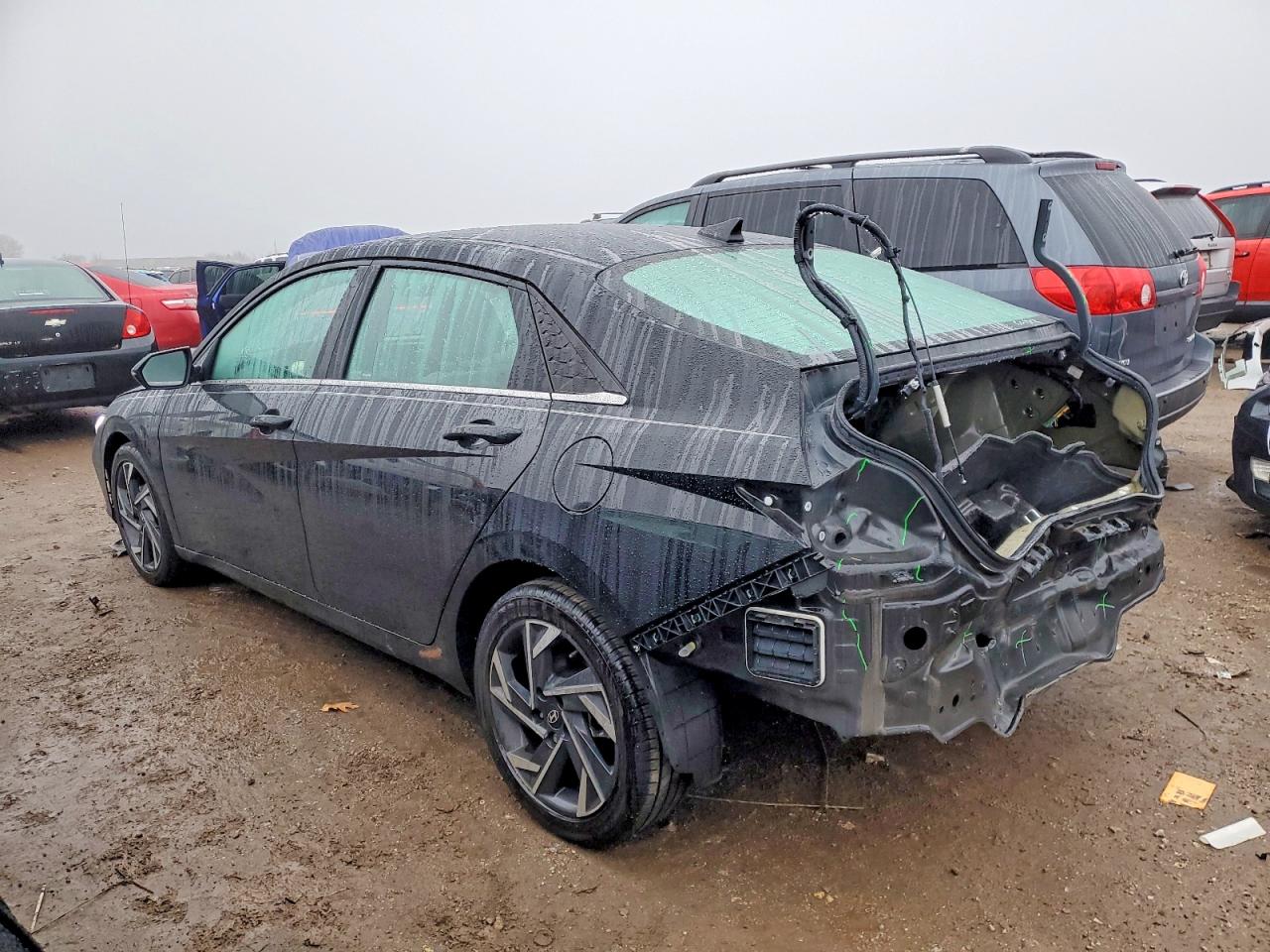 2025 HYUNDAI ELANTRA LIMITED photo 3