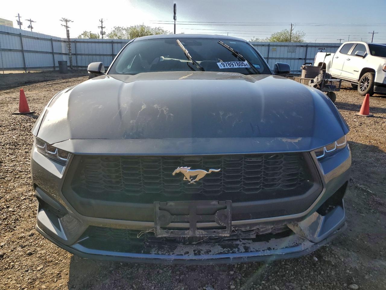 2024 FORD MUSTANG photo 5