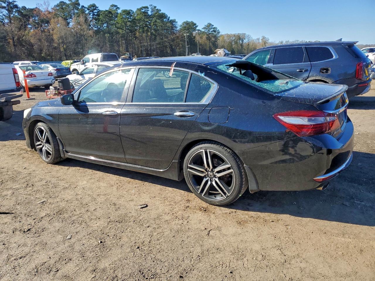 2016 HONDA ACCORD SPORT photo 2