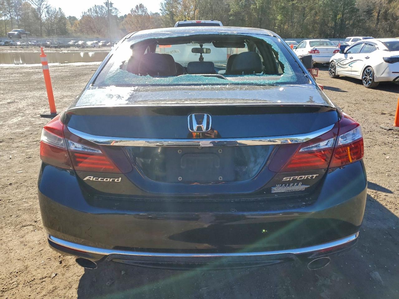 2016 HONDA ACCORD SPORT photo 6