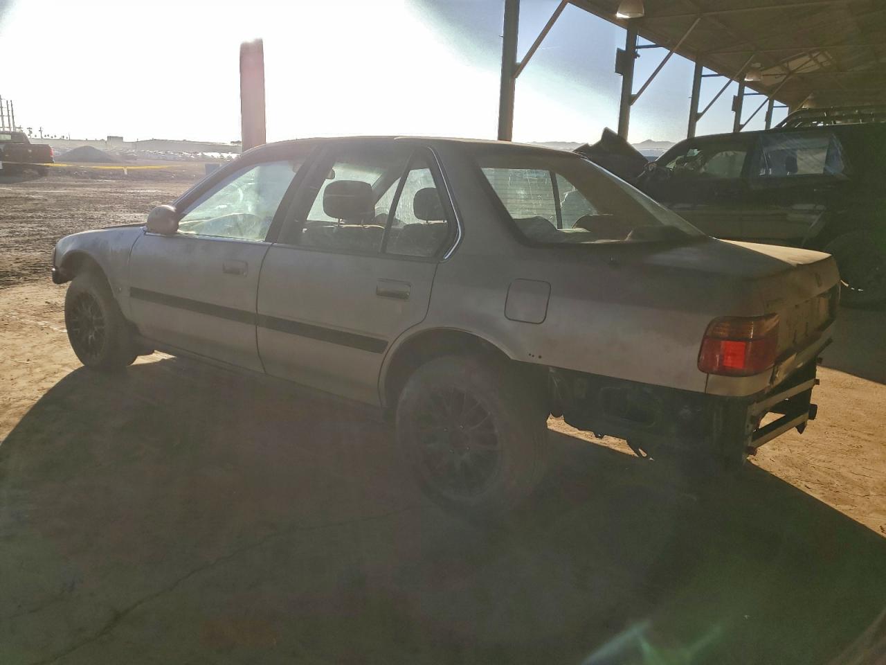 1991 HONDA ACCORD LX photo 3