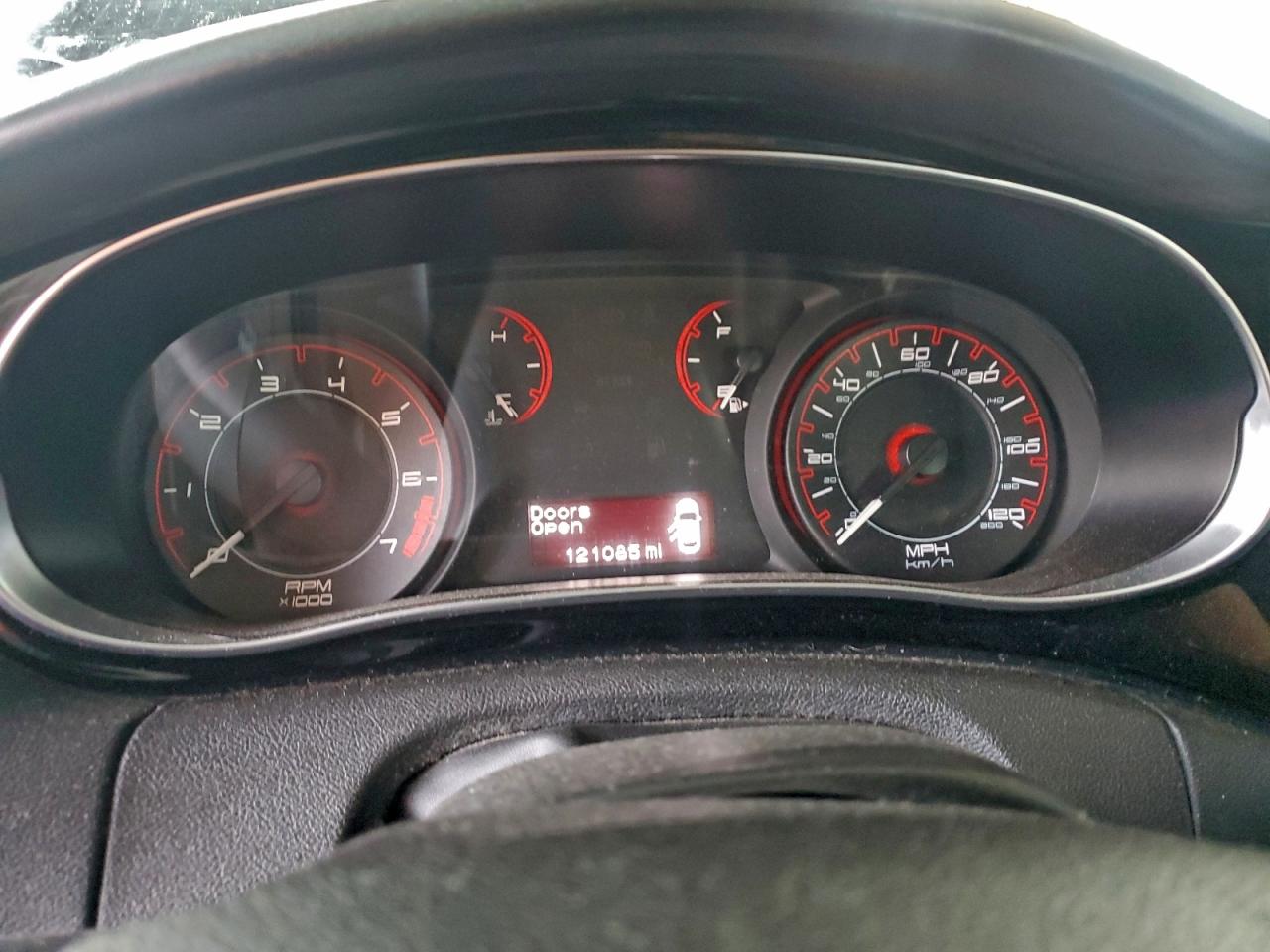 2013 DODGE DART SXT photo 17