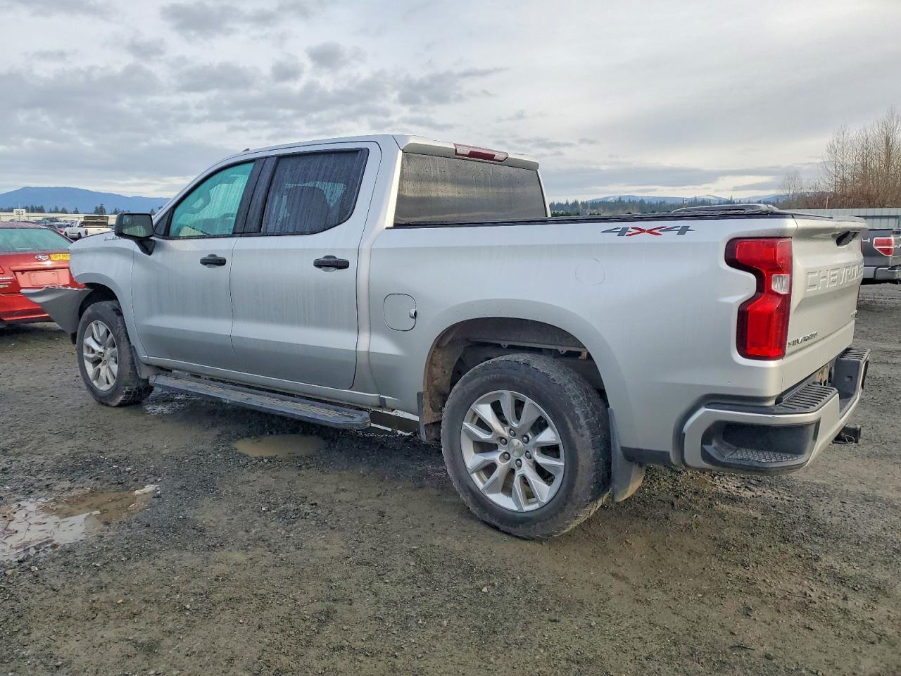 2021 CHEVROLET SILVERADO K1500 CUSTOM photo 3