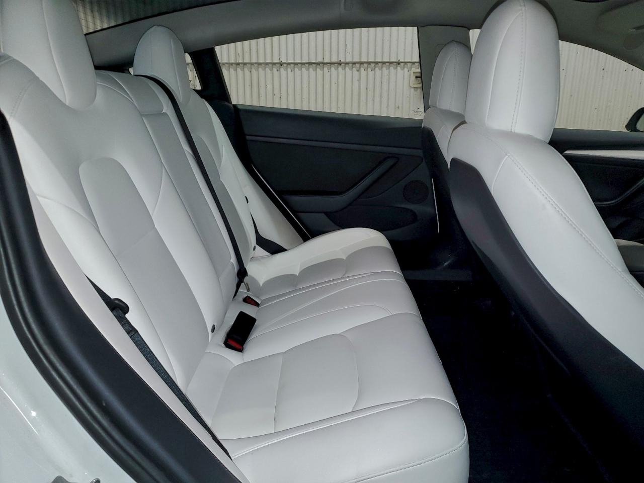 2022 TESLA MODEL 3 photo 10