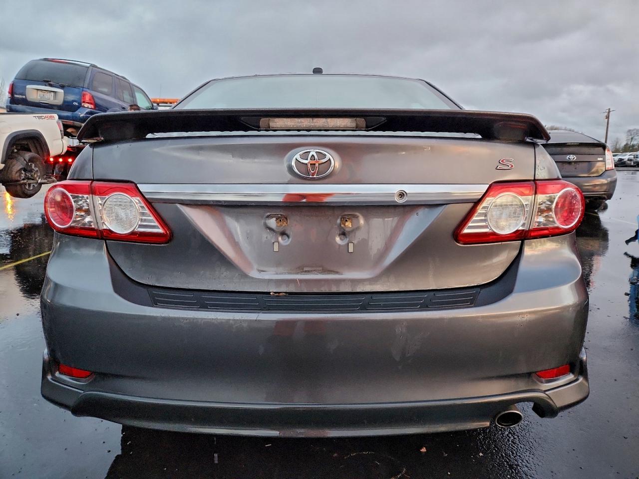 2011 TOYOTA COROLLA BASE photo 16
