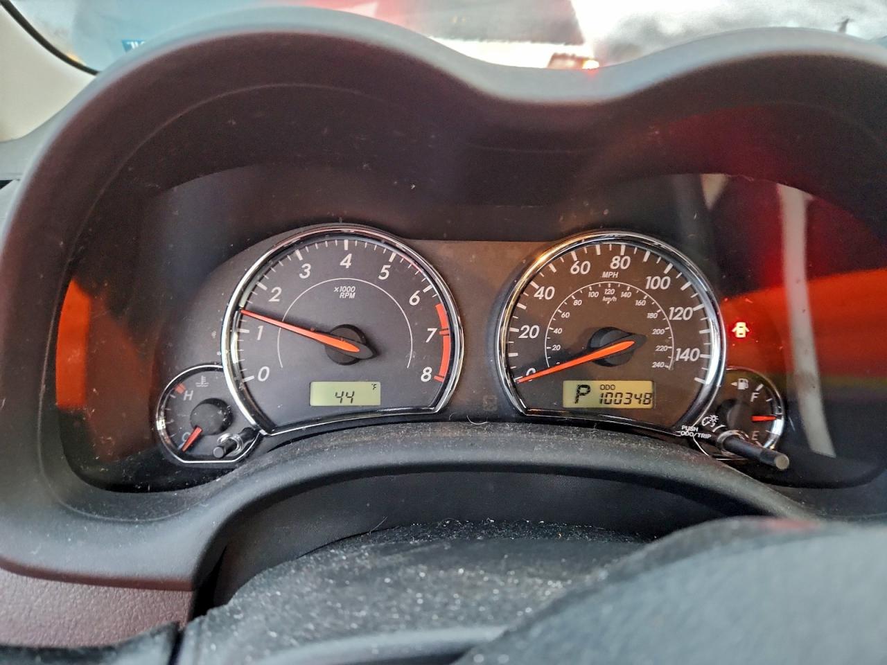2011 TOYOTA COROLLA BASE photo 25