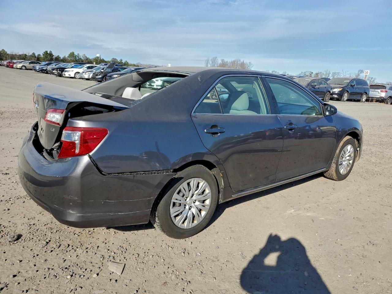 2012 TOYOTA CAMRY BASE photo 5