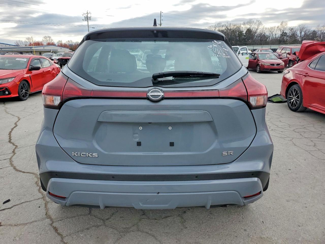 2023 NISSAN KICKS SR photo 11