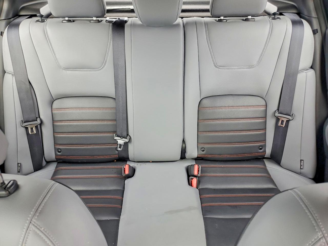2023 NISSAN KICKS SR photo 19