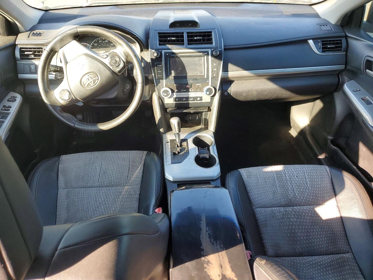 2012 TOYOTA CAMRY BASE photo 15