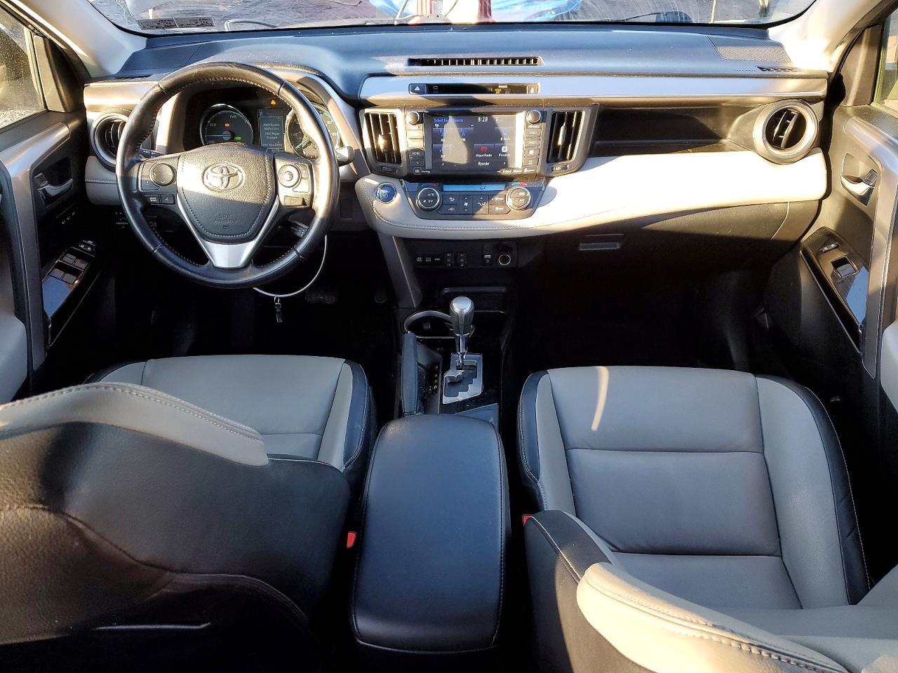 2016 TOYOTA RAV4 HV LIMITED photo 8