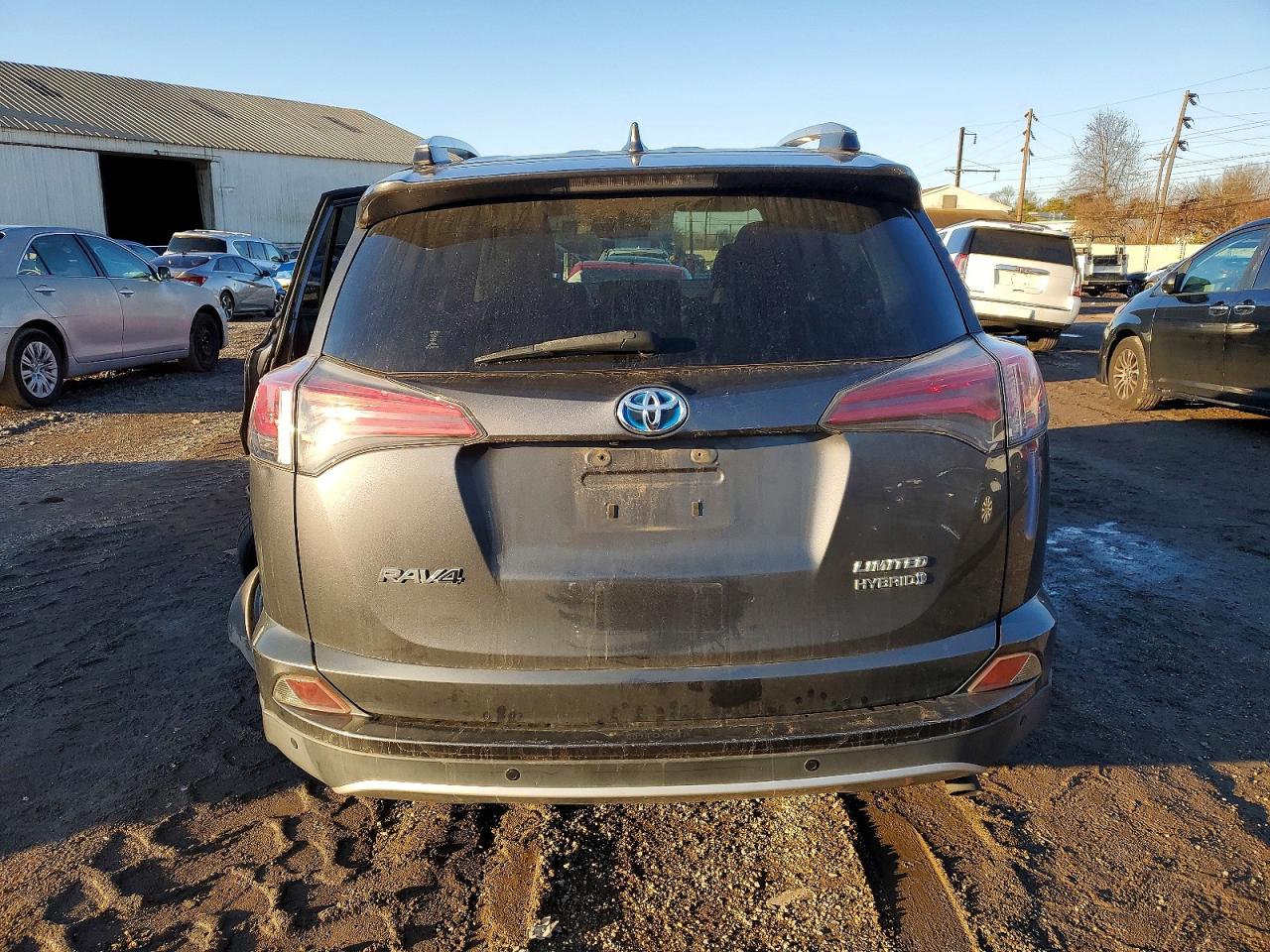 2016 TOYOTA RAV4 HV LIMITED photo 6