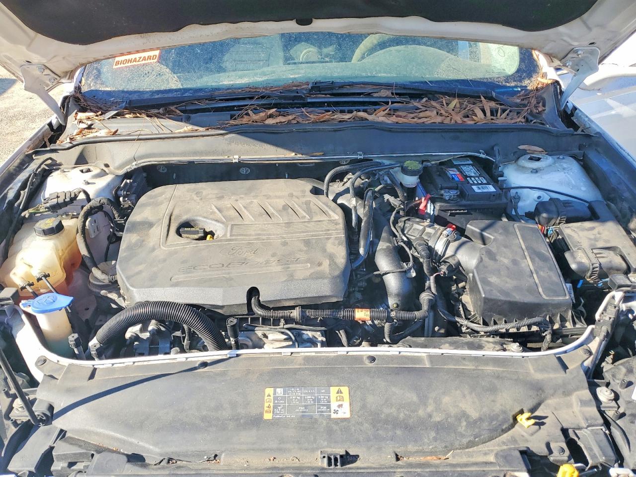 2015 FORD FUSION SE photo 11