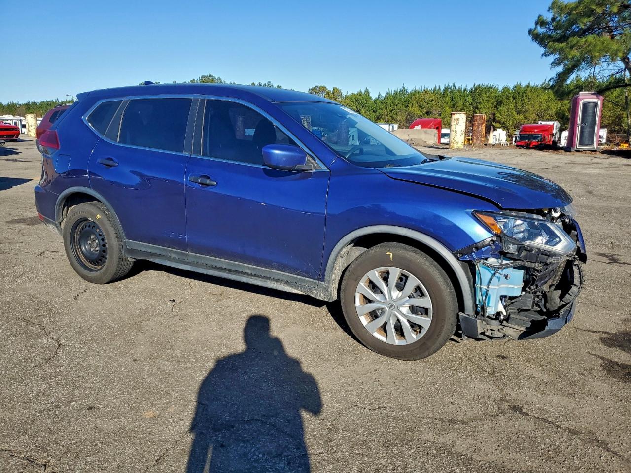2020 NISSAN ROGUE S photo 4