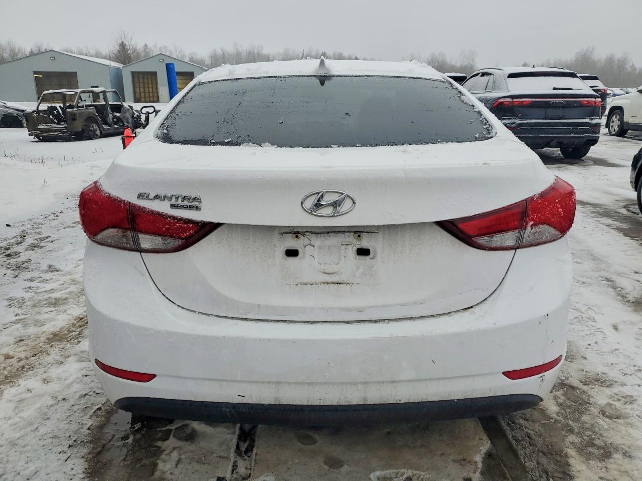 2015 HYUNDAI ELANTRA SE photo 6
