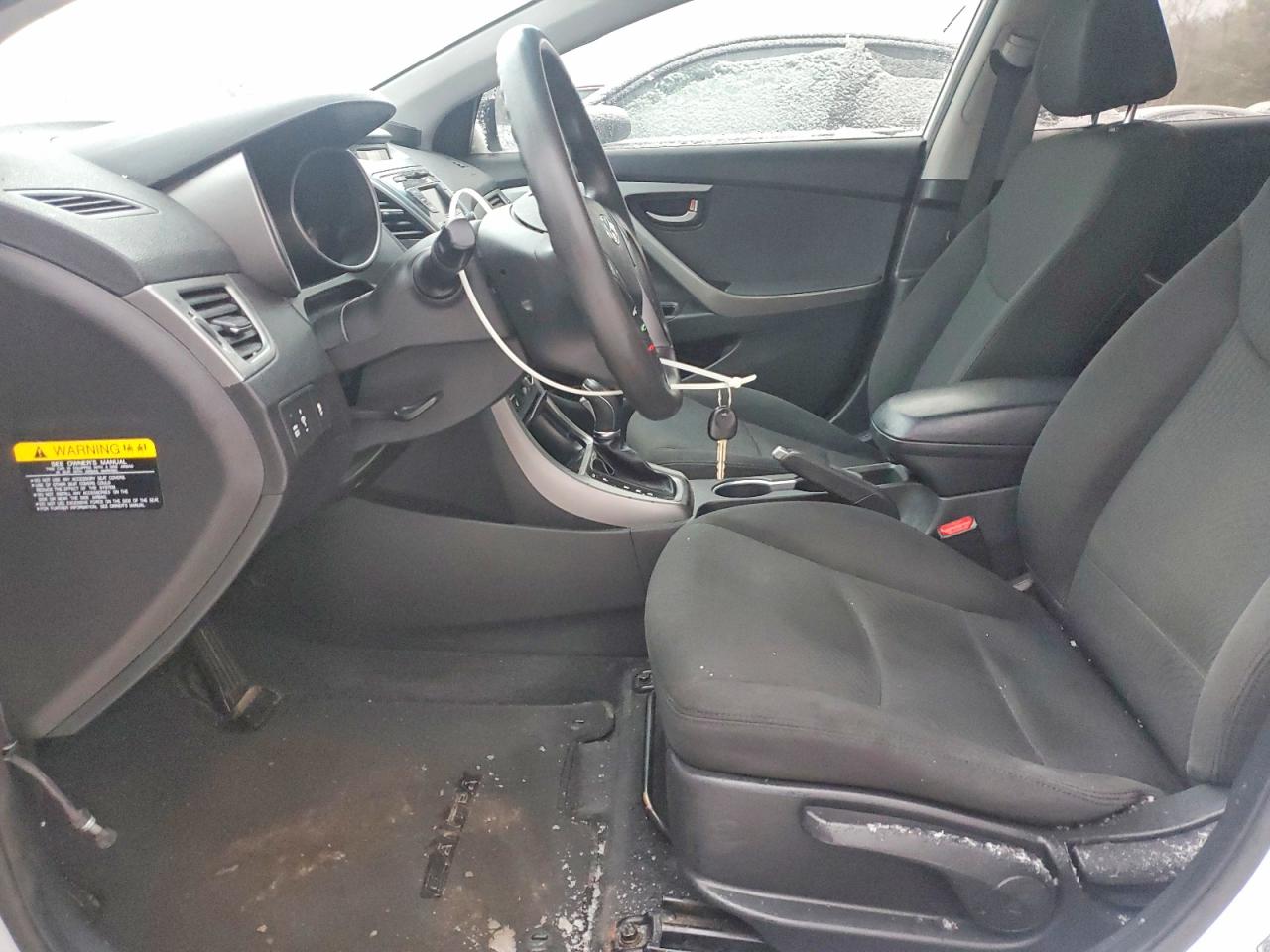 2015 HYUNDAI ELANTRA SE photo 7