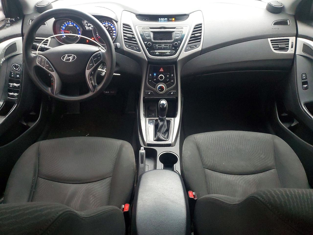 2015 HYUNDAI ELANTRA SE photo 8