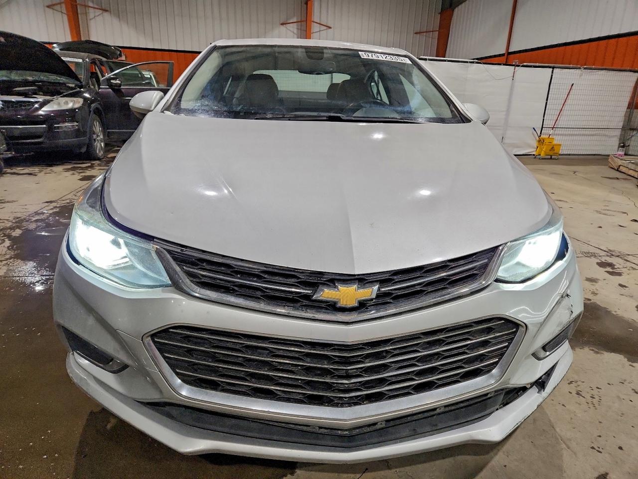 2017 CHEVROLET CRUZE PREMIER photo 9